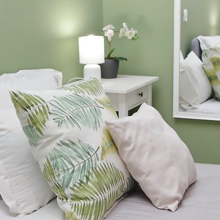 Pr Apartment - Fiumicino Rome Airport 9 Min - ภายนอก รูปภาพ